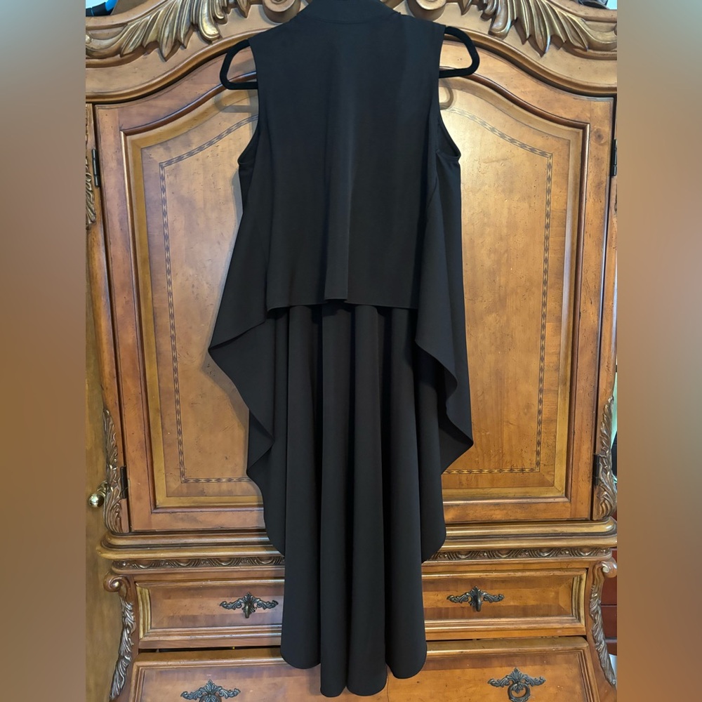 Garcia Mock Neck High - Low Sleeveless Blouse